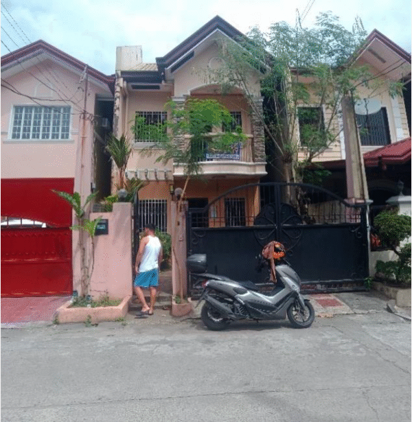 Foredclosed 3 Bedroom House and Lot in Cainta Greenpark Village Pasig City - Image 2