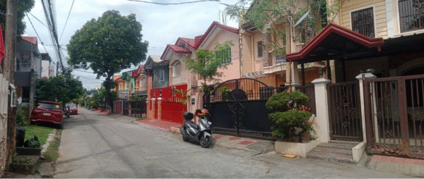 Foredclosed 3 Bedroom House and Lot in Cainta Greenpark Village Pasig City - Image 10